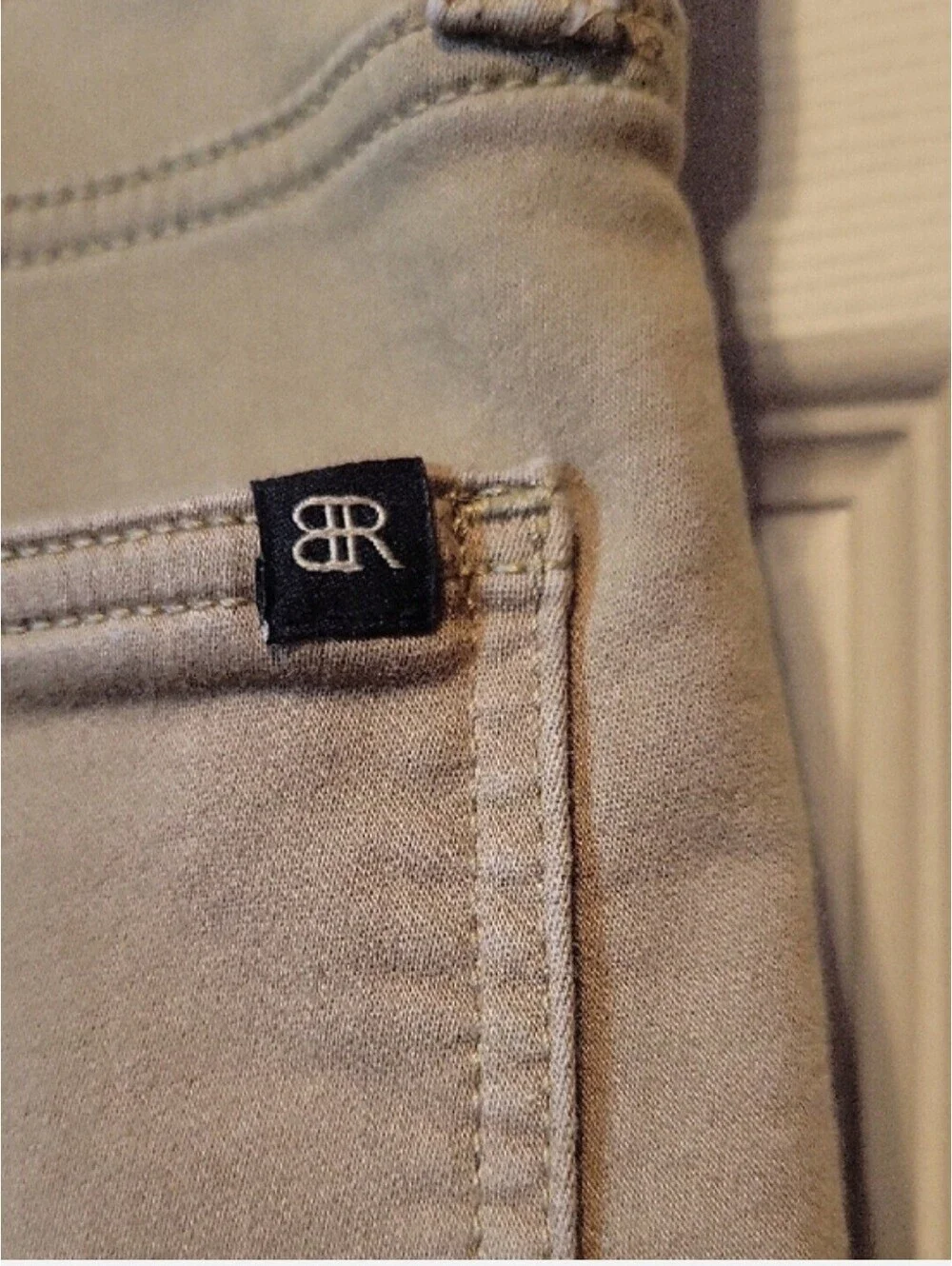 Banana Republic Men's Khaki Pants Size 40x32